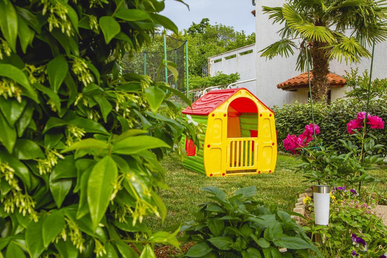 Apartmani Justic نجيفيش المظهر الخارجي الصورة