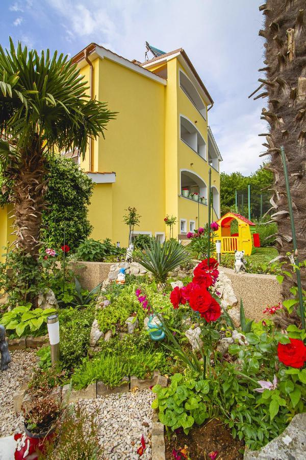 Apartmani Justic نجيفيش المظهر الخارجي الصورة